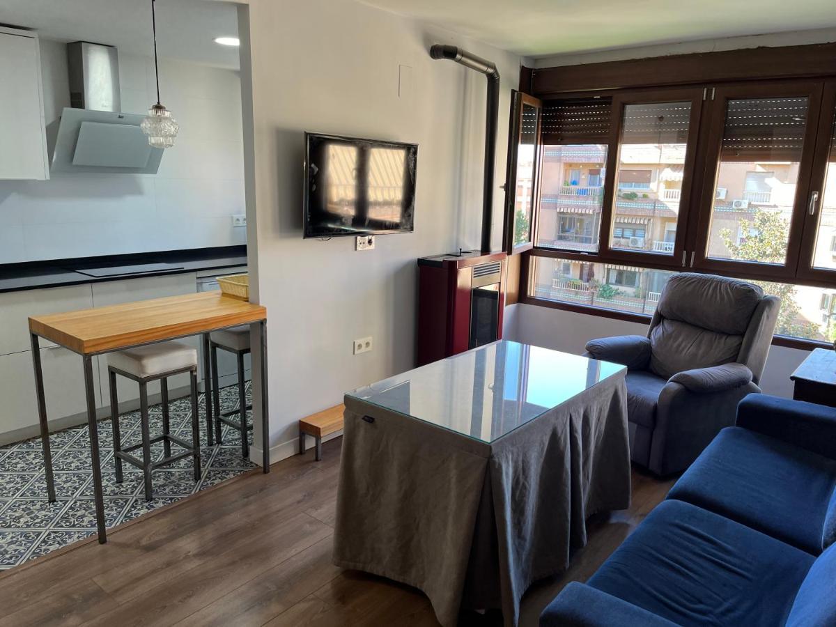 Appartement Piso Junto Palacio Congresos Y Metro, Centrico Con Piscina