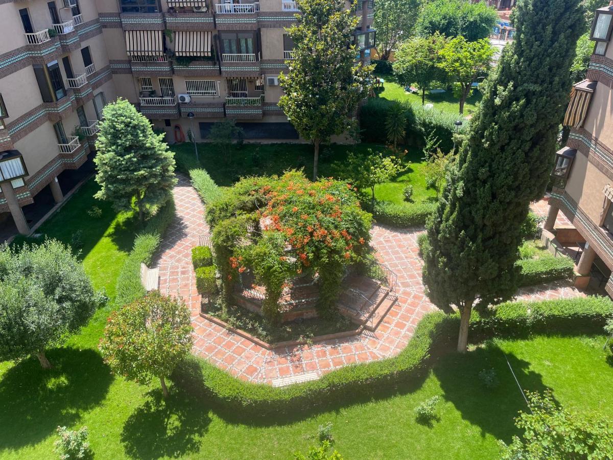 Appartement Piso Junto Palacio Congresos Y Metro, Centrico Con Piscina *