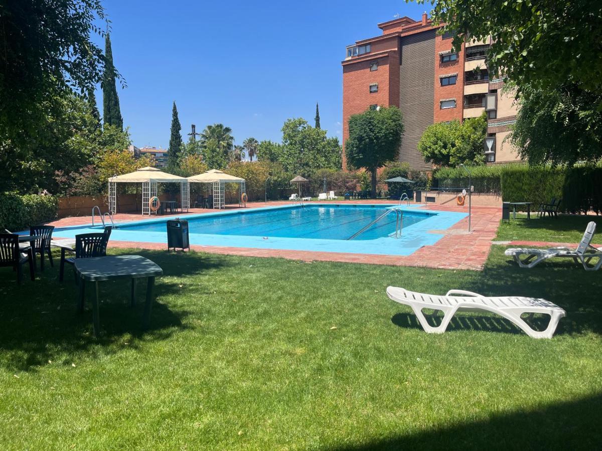 Piso Junto Palacio Congresos Y Metro, Centrico Con Piscina Appartamento Granada